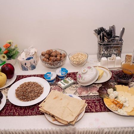 Bjnihouse, Guest House Kültér fotó
