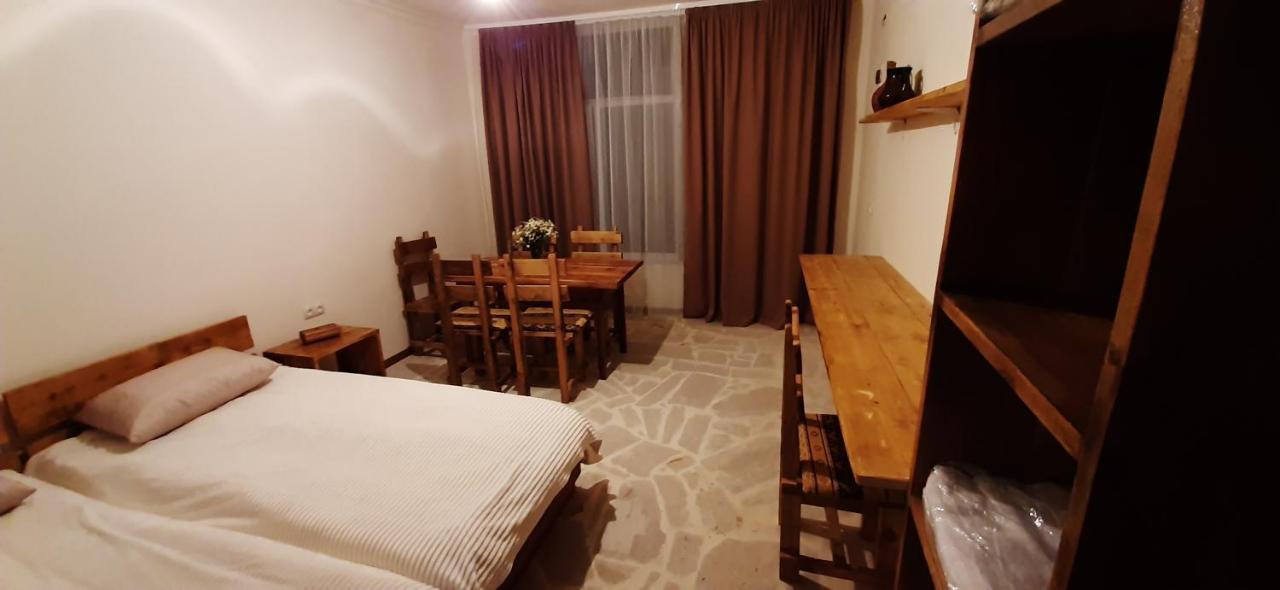 Bjnihouse, Guest House Kültér fotó